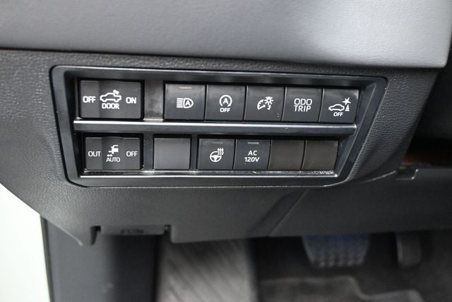 2024 Toyota Tundra Platinum