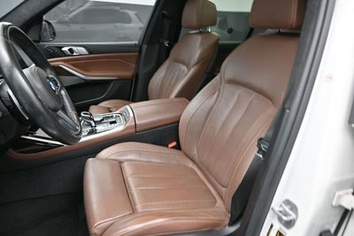 2019 BMW X7 xDrive40i