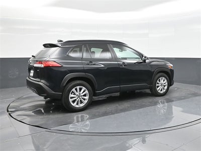 2025 Toyota Corolla Cross LE