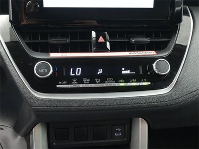 2025 Toyota Corolla Cross LE