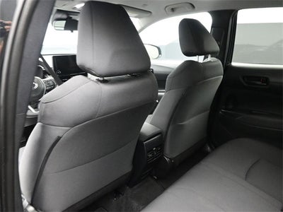 2025 Toyota Corolla Cross LE