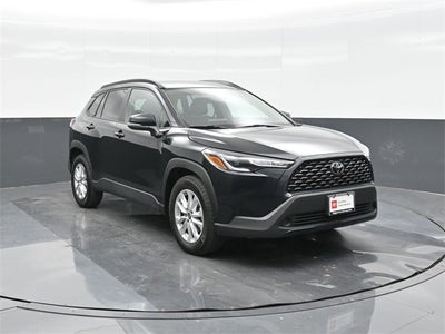 2025 Toyota Corolla Cross LE