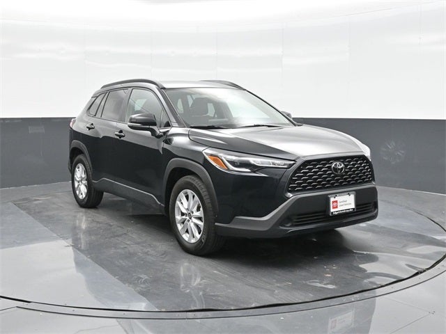 2025 Toyota Corolla Cross LE