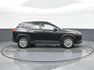 2025 Toyota Corolla Cross LE