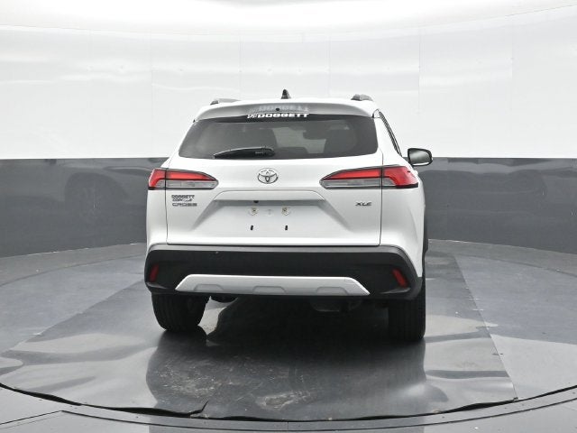 2025 Toyota Corolla Cross XLE