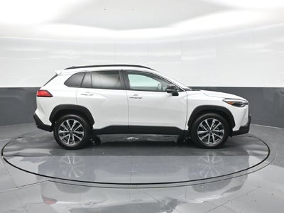 2025 Toyota Corolla Cross XLE