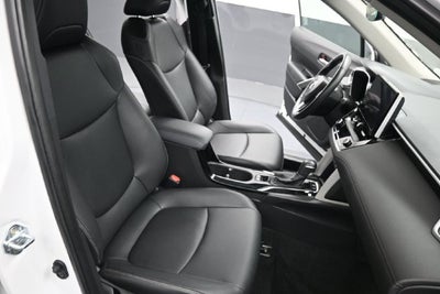2025 Toyota Corolla Cross XLE