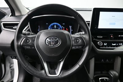 2025 Toyota Corolla Cross XLE