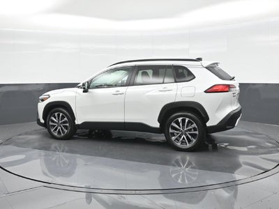 2025 Toyota Corolla Cross XLE