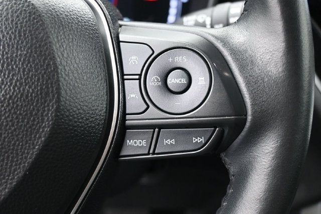 2025 Toyota Corolla Cross XLE