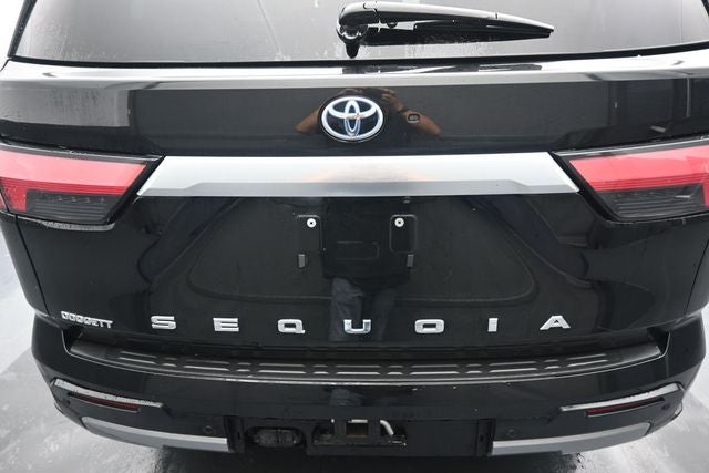 2023 Toyota Sequoia Capstone