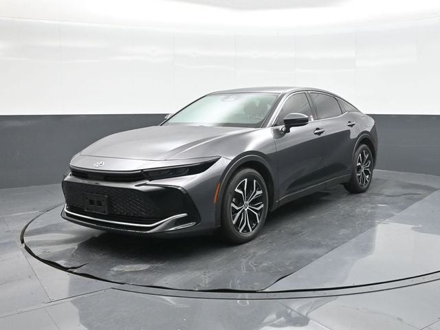 2023 Toyota Crown XLE
