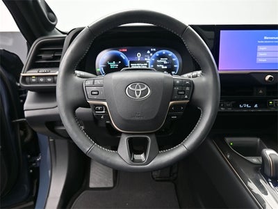 2025 Toyota Crown Signia Limited