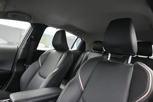 2025 Toyota Prius XLE