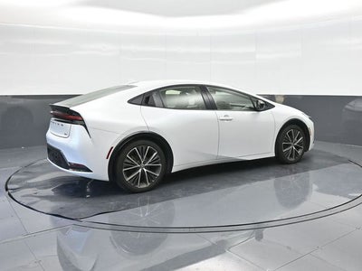 2025 Toyota Prius XLE