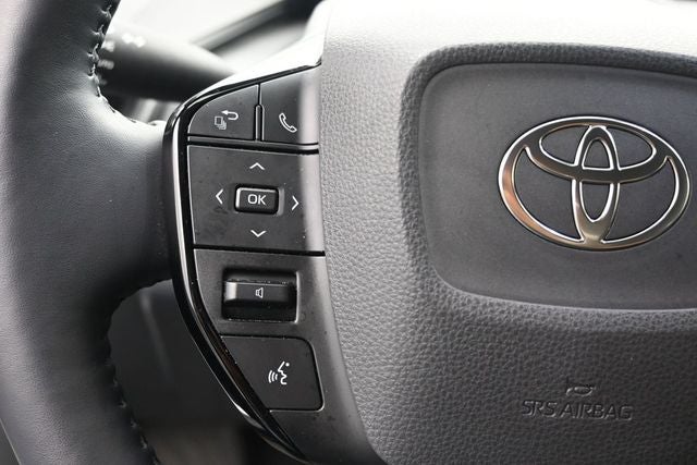 2025 Toyota Prius XLE