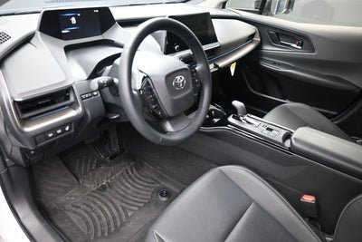 2025 Toyota Prius XLE