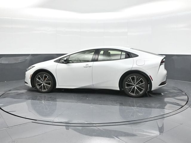 2025 Toyota Prius XLE