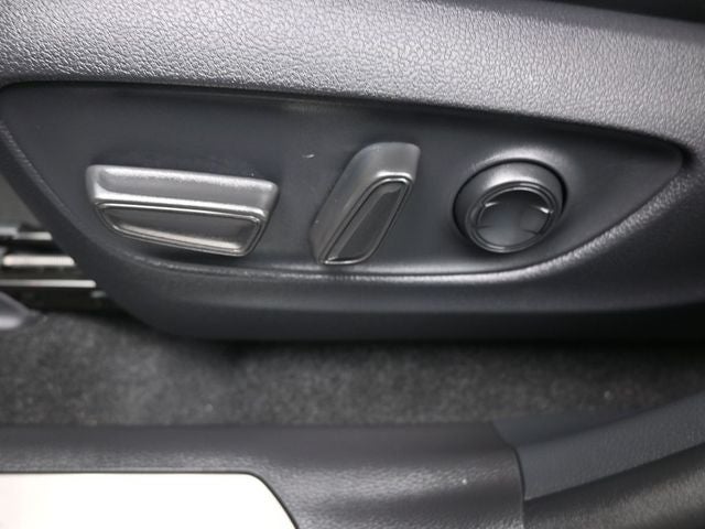 2024 Toyota Venza Nightshade