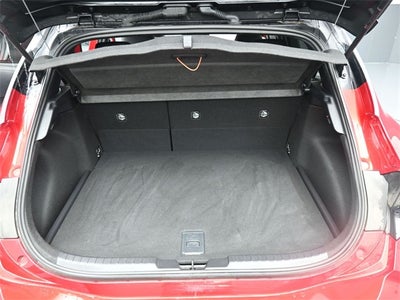 2025 Toyota Corolla Hatchback SE