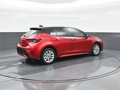 2025 Toyota Corolla Hatchback SE