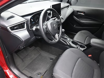 2025 Toyota Corolla Hatchback SE