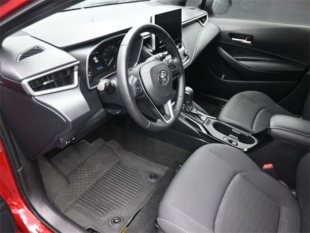 2025 Toyota Corolla Hatchback SE