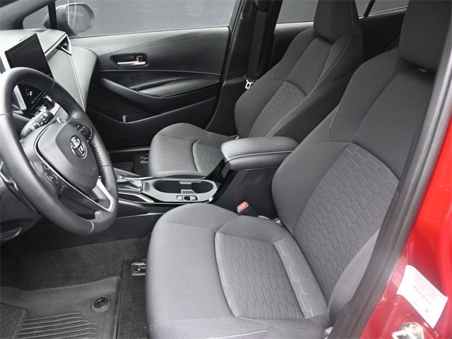 2025 Toyota Corolla Hatchback SE