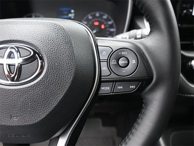 2025 Toyota Corolla Hatchback SE