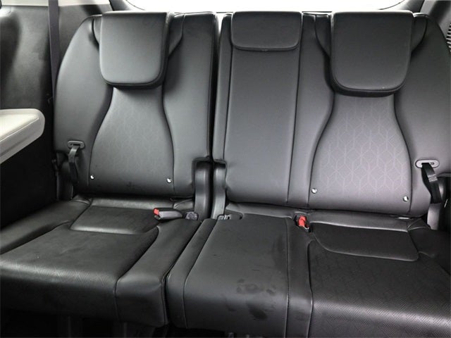2024 Kia Carnival LX Seat Package