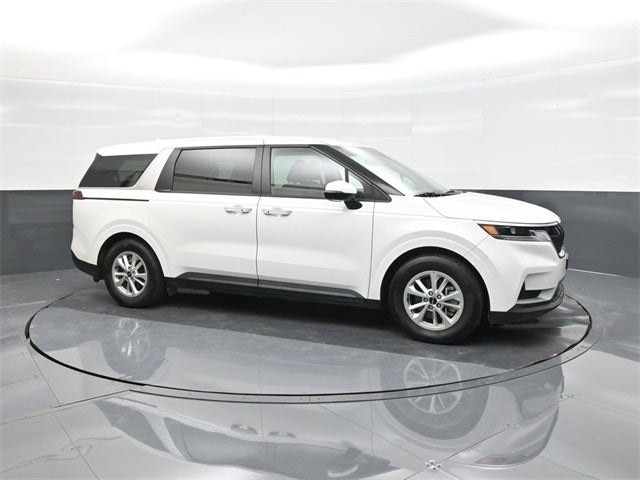 2024 Kia Carnival LX Seat Package