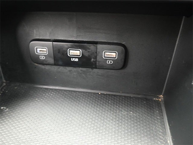 2024 Kia Carnival LX Seat Package