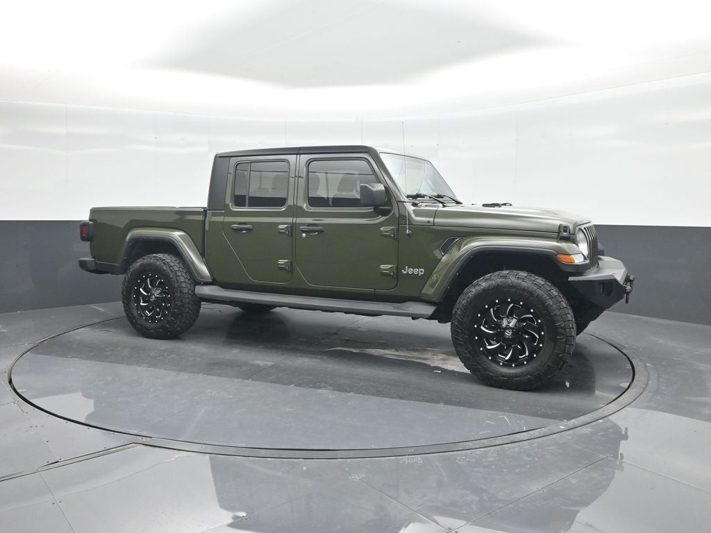 2022 Jeep Gladiator Overland