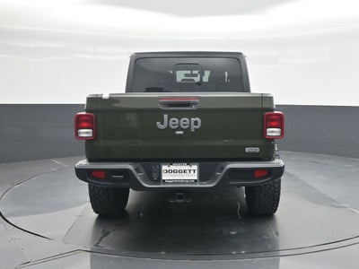 2022 Jeep Gladiator Overland