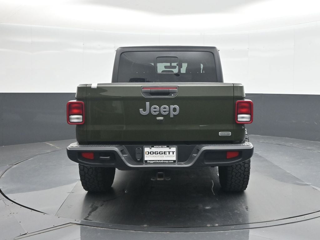 2022 Jeep Gladiator Overland