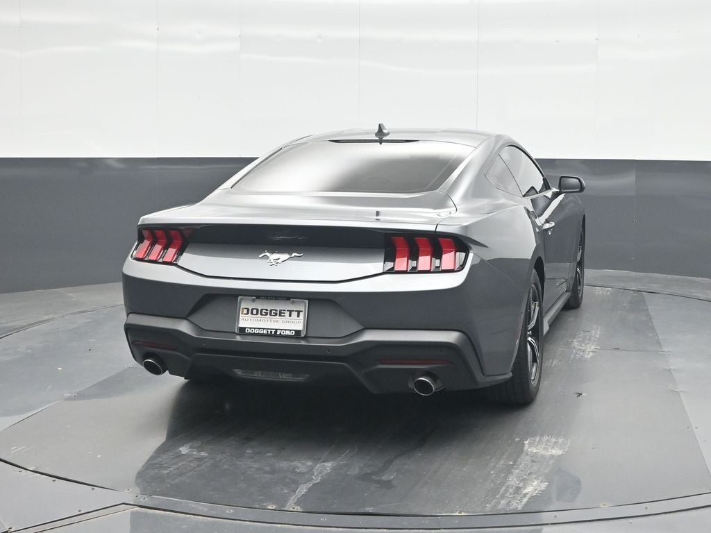 2025 Ford Mustang EcoBoost