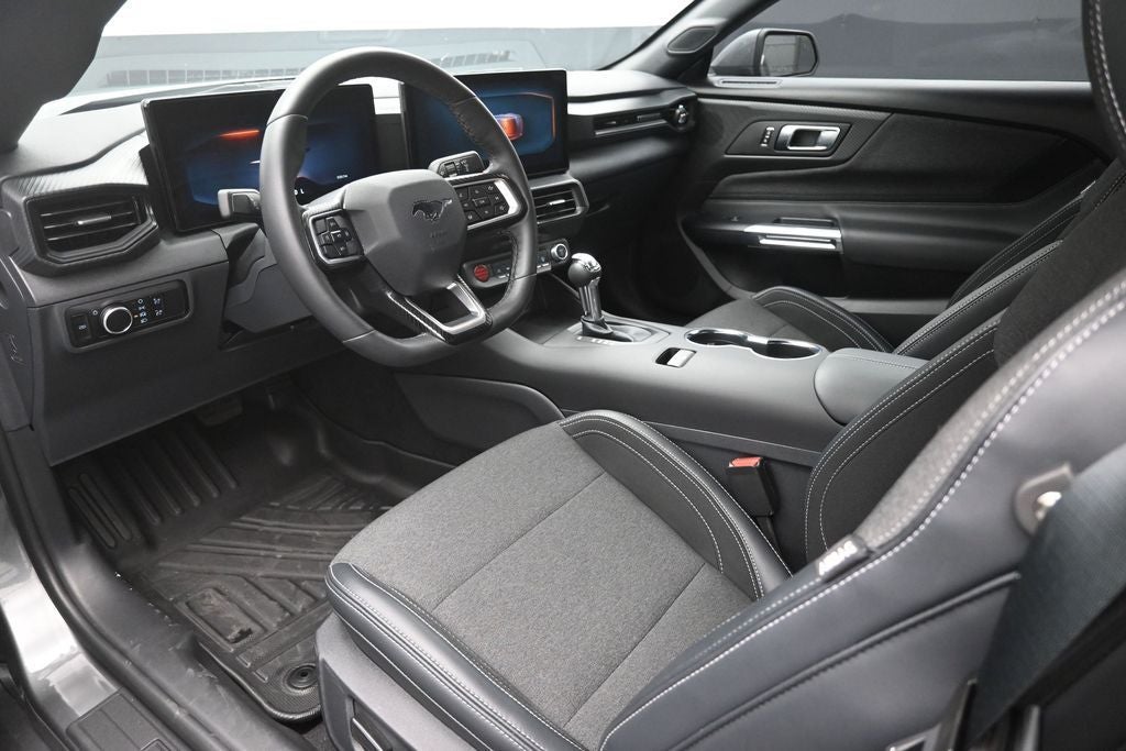 2025 Ford Mustang EcoBoost