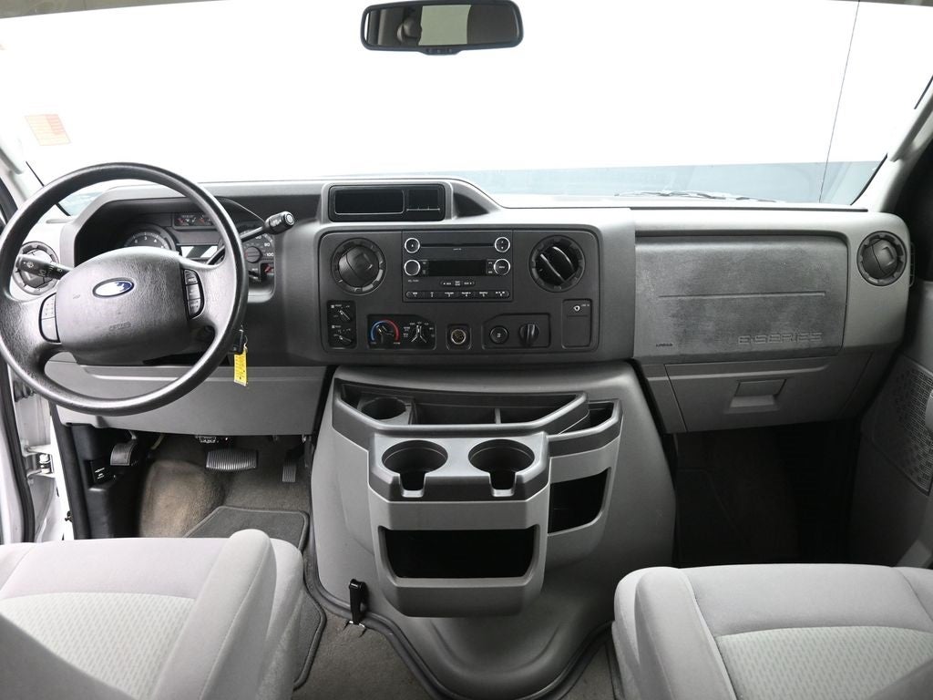 2012 Ford E-350SD XLT