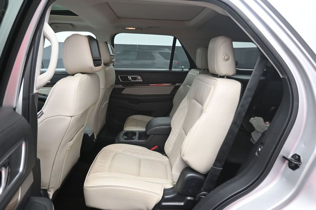 2017 Ford Explorer Platinum