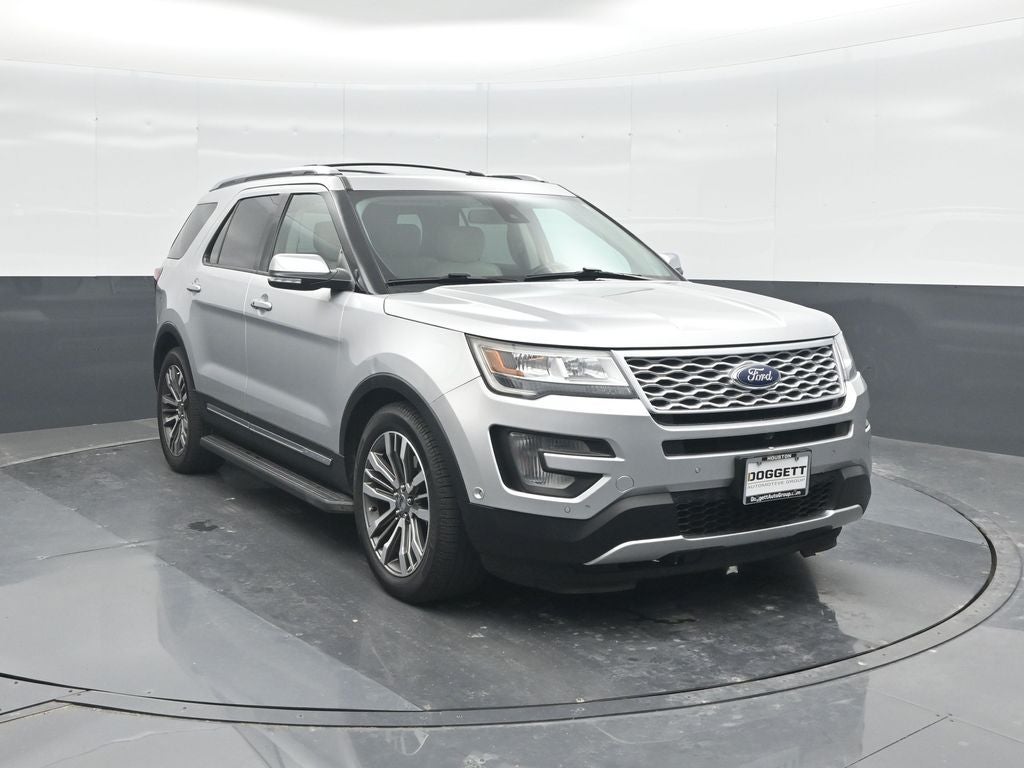 2017 Ford Explorer Platinum