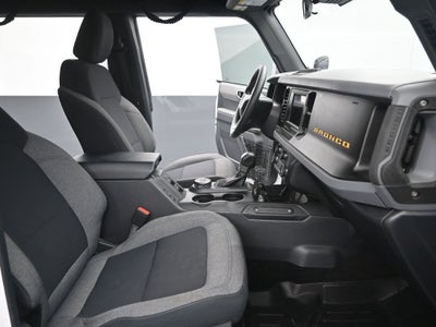 2021 Ford Bronco Base