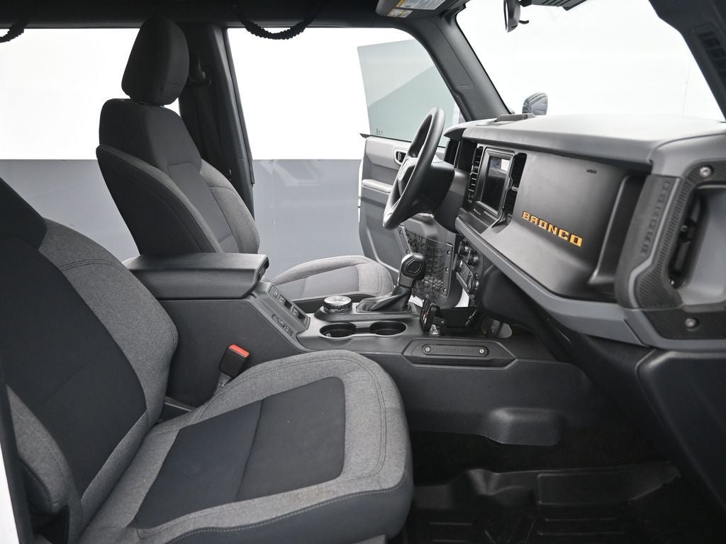 2021 Ford Bronco Base