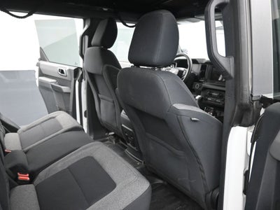 2021 Ford Bronco Base