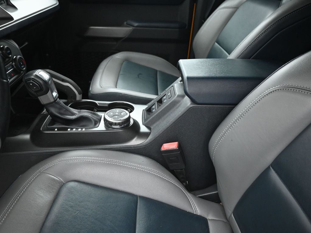 2022 Ford Bronco Outer Banks SASQUATCH PACKAGE