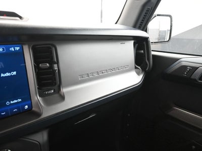 2022 Ford Bronco Outer Banks SASQUATCH PACKAGE