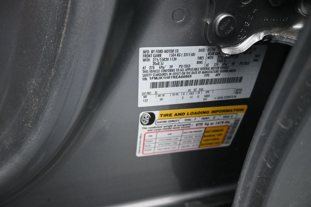 2024 Ford Expedition Max XLT 302 Package