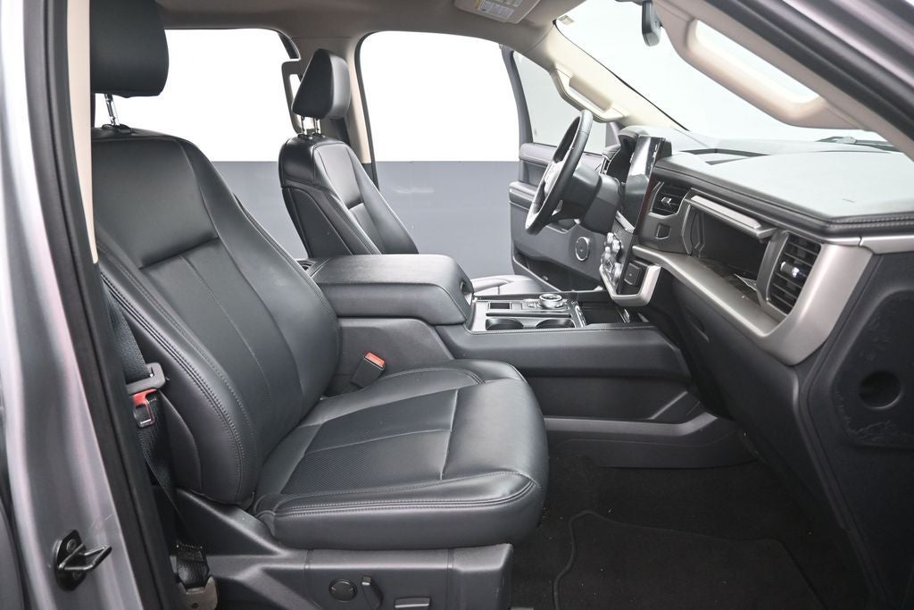 2024 Ford Expedition Max XLT 302 Package