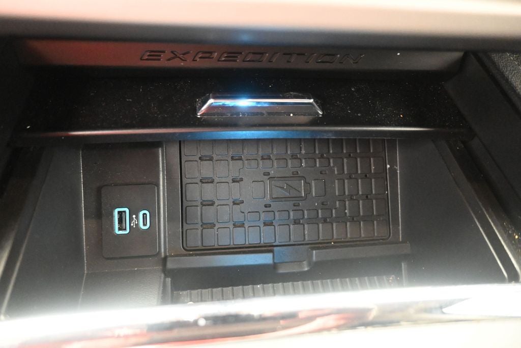 2024 Ford Expedition Max XLT 302 Package