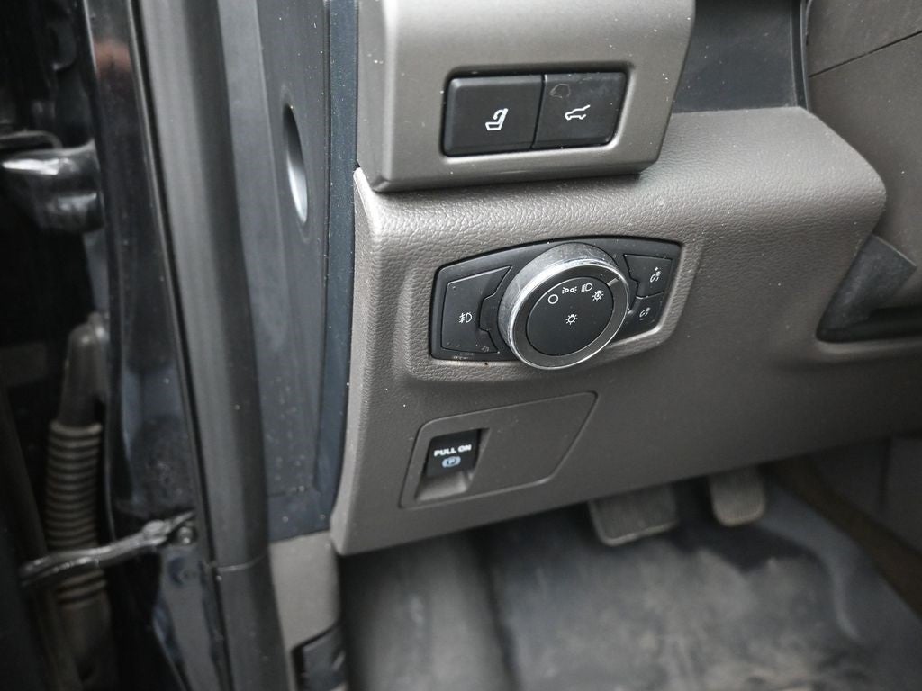 2021 Ford Expedition Max XLT