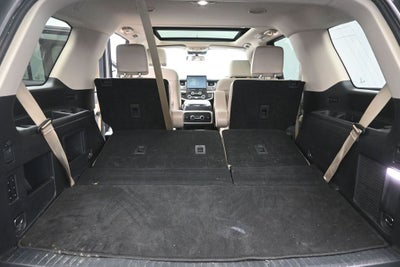 2022 Ford Expedition XLT 302A Package